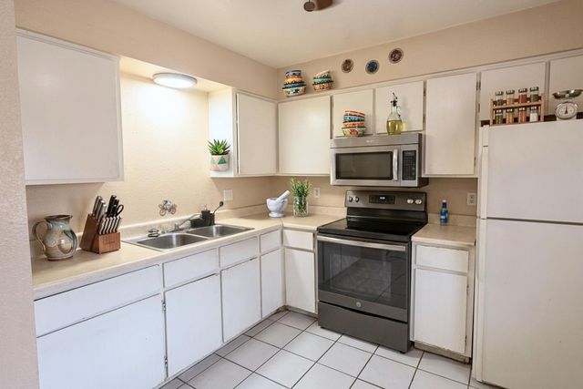 452 E 9th Avenue Apt 3, Mesa, AZ 85204