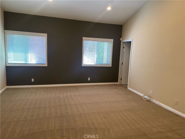 1138 Las Riendas Way, Pasadena, CA 91107