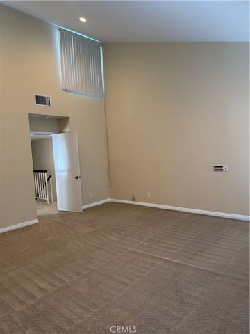 1138 Las Riendas Way, Pasadena, CA 91107