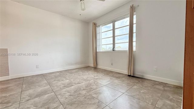 22 SE 3rd Ter 31, Dania Beach, FL 33004