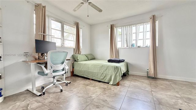 22 SE 3rd Ter 31, Dania Beach, FL 33004