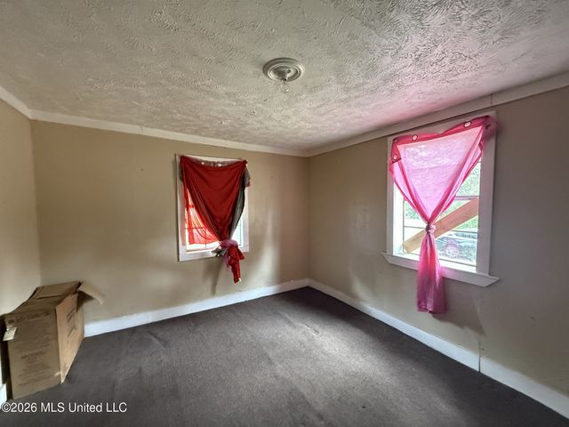 3701 Lampton Avenue, Jackson, MS 39213