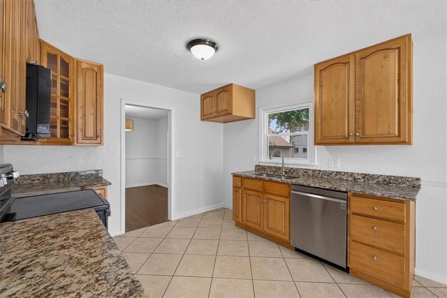 7726 EVERETT Avenue, Kansas City, KS 66112