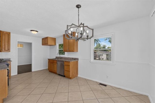 7726 EVERETT Avenue, Kansas City, KS 66112