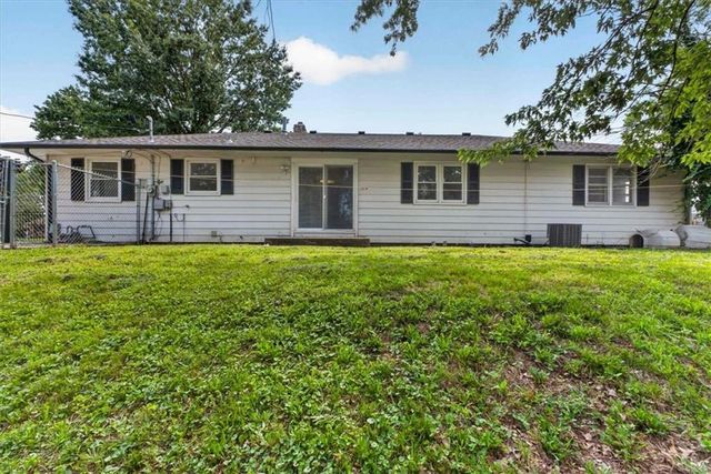 7726 EVERETT Avenue, Kansas City, KS 66112