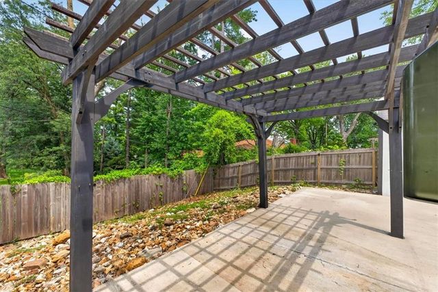 7726 EVERETT Avenue, Kansas City, KS 66112