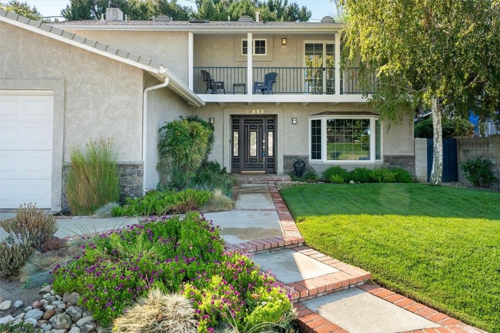 23842 Daisetta Drive, Newhall, CA 91321 — exterior
