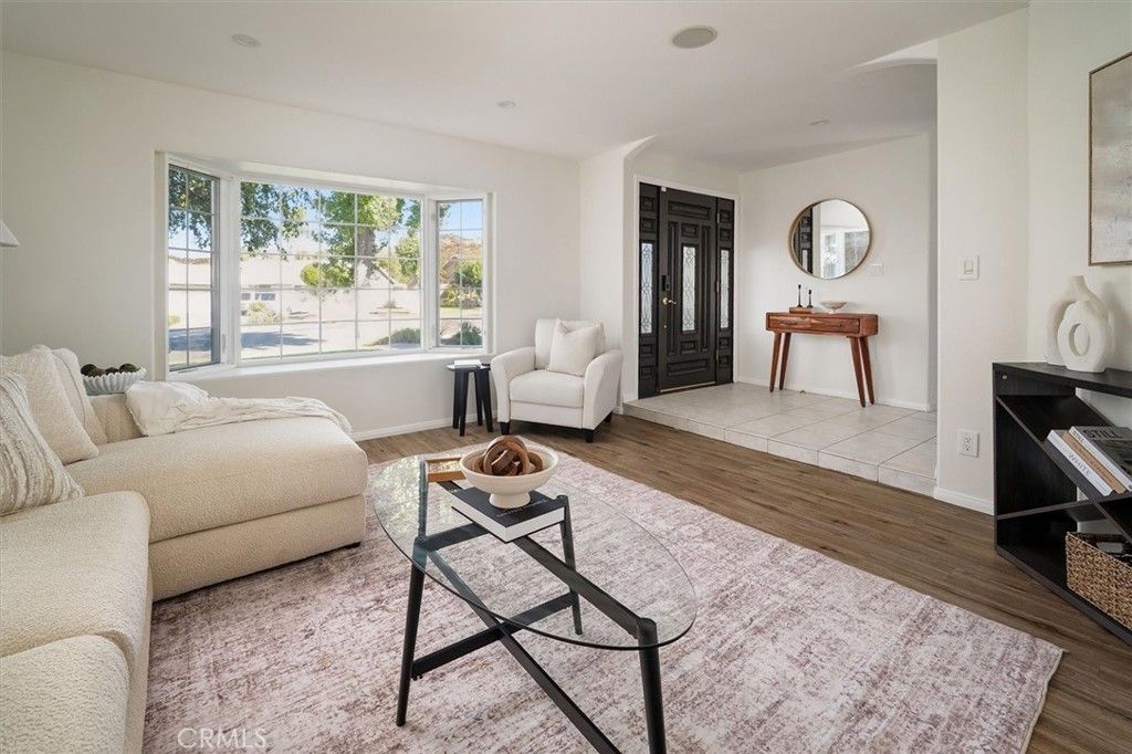 23842 Daisetta Drive, Newhall, CA 91321 — photo 5