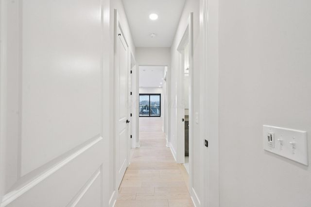 2867 Kobuk Drive, 404, Columbus, OH 43228