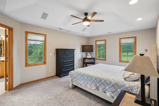 3240 Maple Court, Waukee, IA 50263