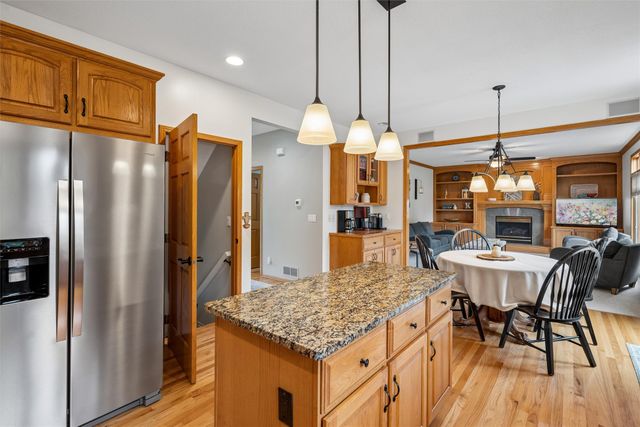 3240 Maple Court, Waukee, IA 50263