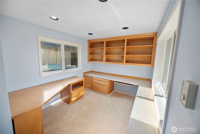 7177 Grandview Place, Gig Harbor, WA 98335
