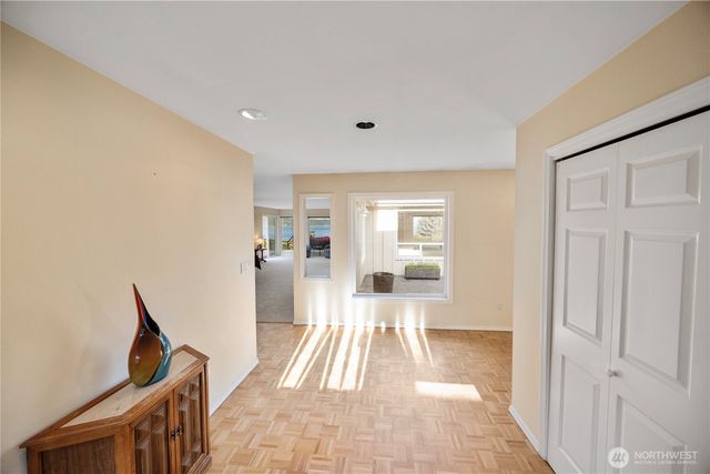 7177 Grandview Place, Gig Harbor, WA 98335