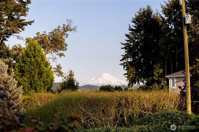 7177 Grandview Place, Gig Harbor, WA 98335