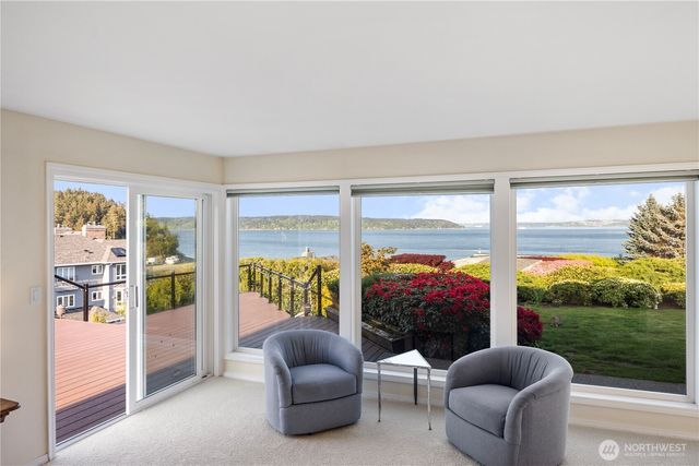 7177 Grandview Place, Gig Harbor, WA 98335
