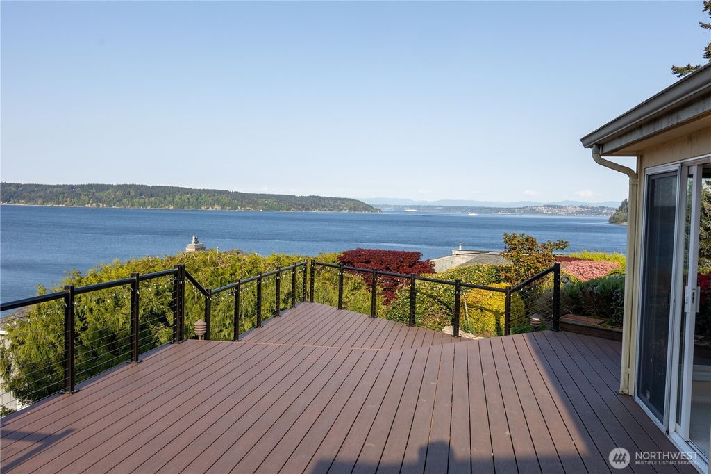 7177 Grandview Place, Gig Harbor, WA 98335