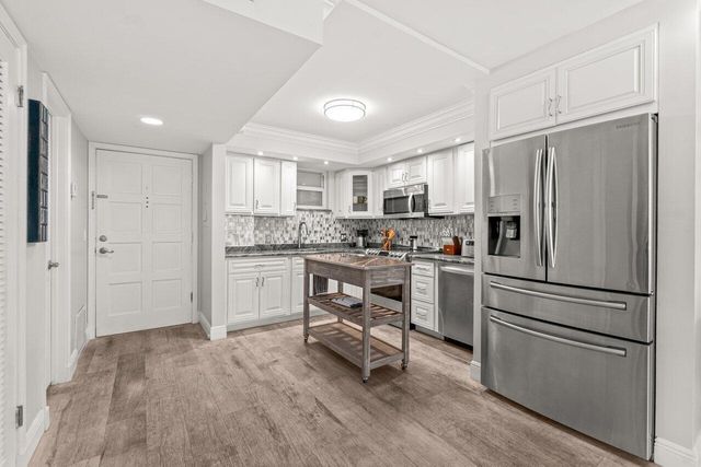 3570 S Ocean Boulevard 806, Palm Beach, FL 33480