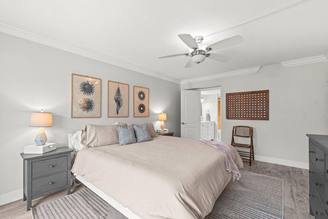 3570 S Ocean Boulevard 806, Palm Beach, FL 33480