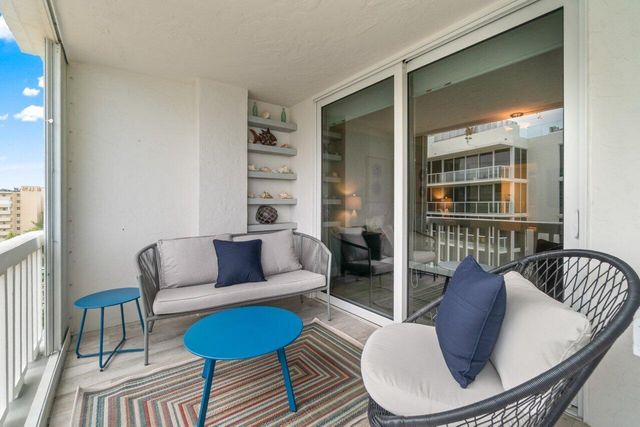 3570 S Ocean Boulevard 806, Palm Beach, FL 33480