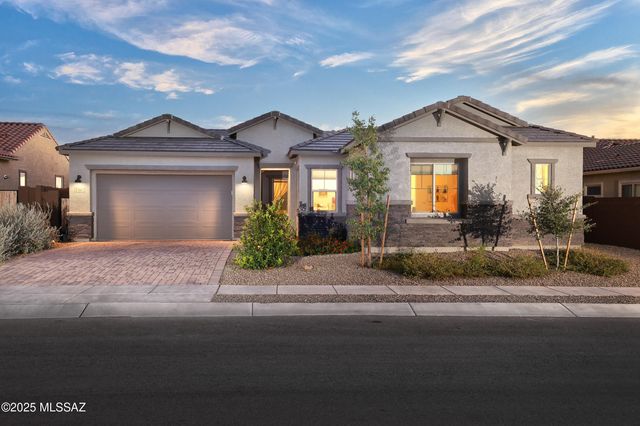 2567 W Plateau Ridge Drive, Oro Valley, AZ 85742