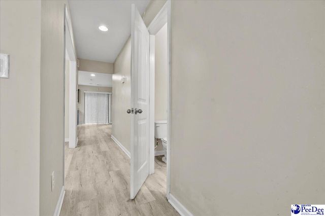 1104 Rock Creek Dr, Florence, SC 29505