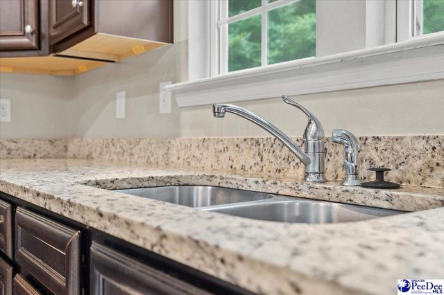 1104 Rock Creek Dr, Florence, SC 29505