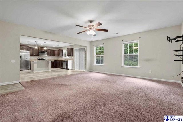 1104 Rock Creek Dr, Florence, SC 29505