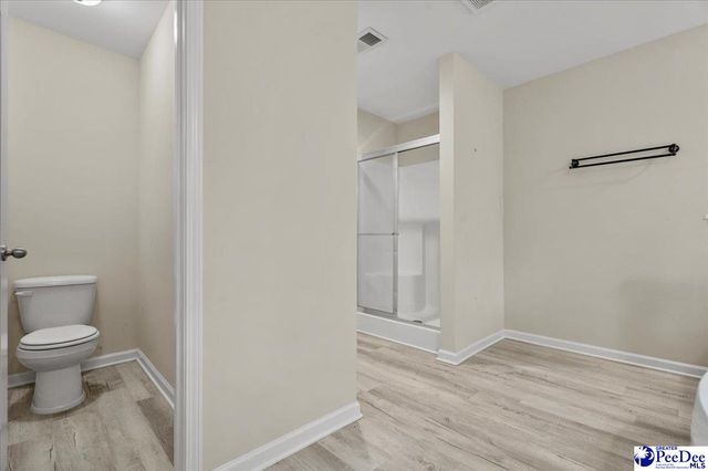 1104 Rock Creek Dr, Florence, SC 29505