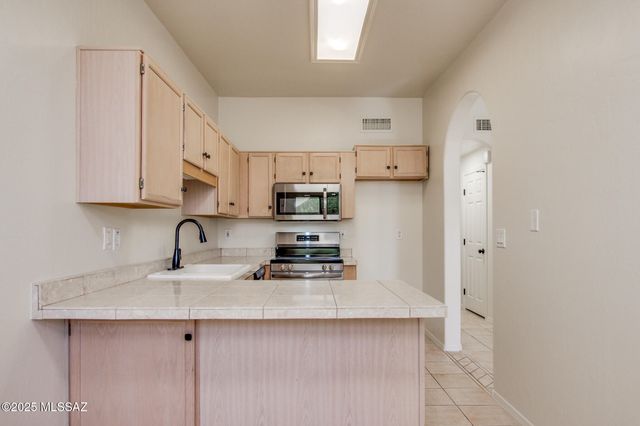 1809 N Rio Yaqui, Green Valley, AZ 85614