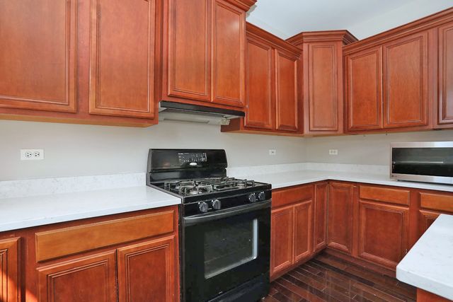 829 Clover Ridge Lane, Itasca, IL 60143