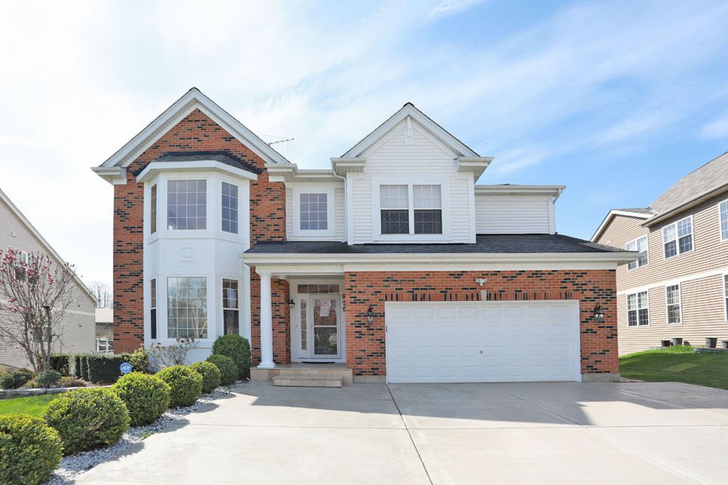 829 Clover Ridge Lane, Itasca, IL 60143