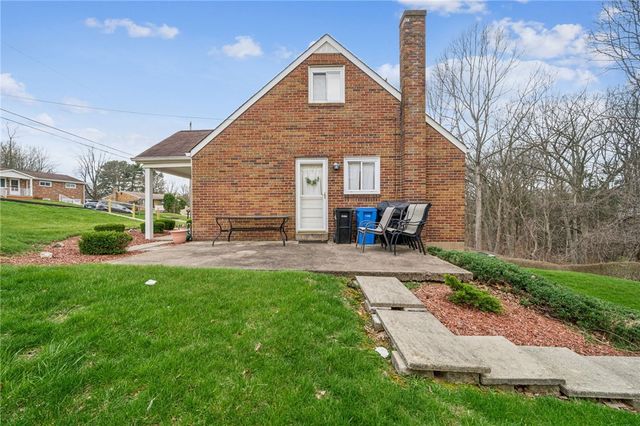 120 Forest Dr, North Huntingdon, PA 15642