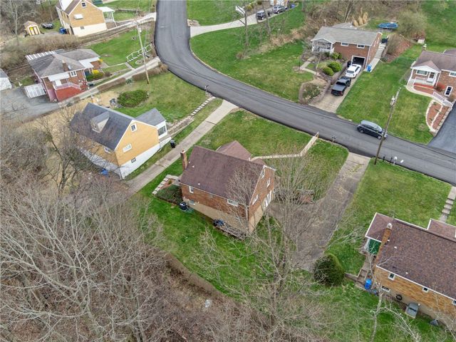 120 Forest Dr, North Huntingdon, PA 15642