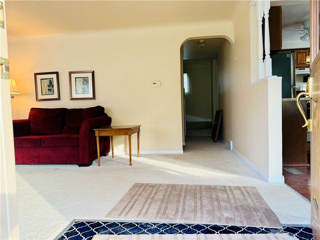 120 Forest Dr, North Huntingdon, PA 15642