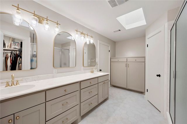 6401 Windwood Drive, College Station, TX 77845