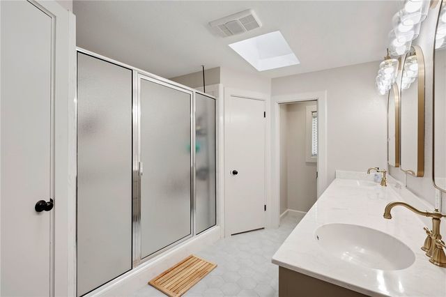 6401 Windwood Drive, College Station, TX 77845