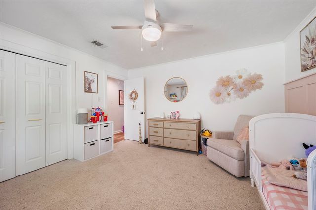 6401 Windwood Drive, College Station, TX 77845