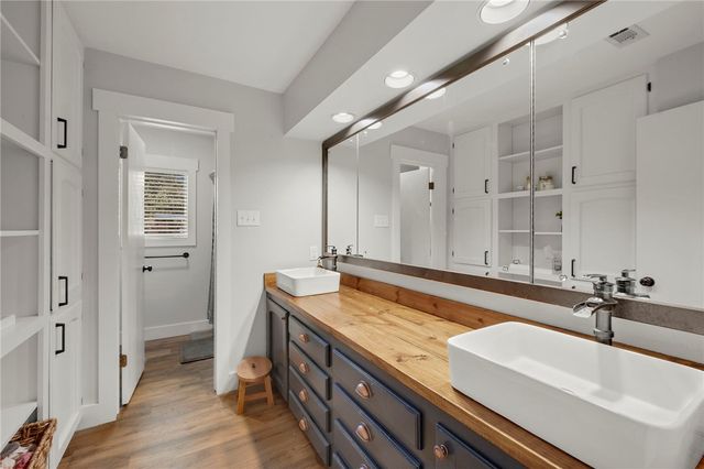 6401 Windwood Drive, College Station, TX 77845