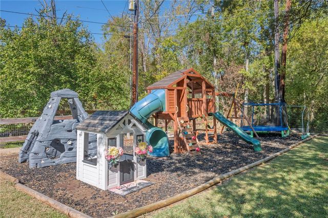 6401 Windwood Drive, College Station, TX 77845