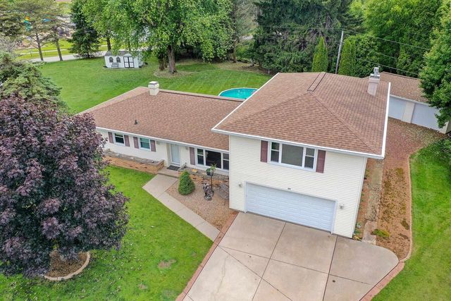 2931 BROOKVIEW DRIVE, Green Bay, WI 54313