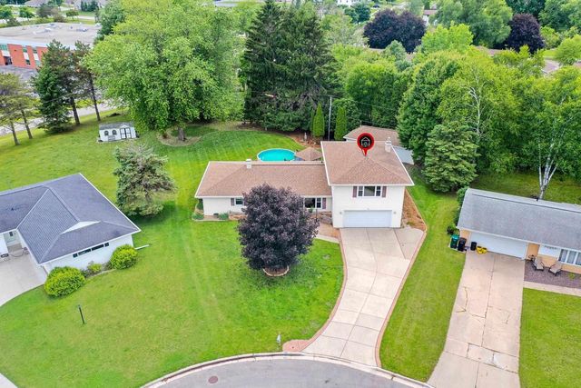 2931 BROOKVIEW DRIVE, Green Bay, WI 54313
