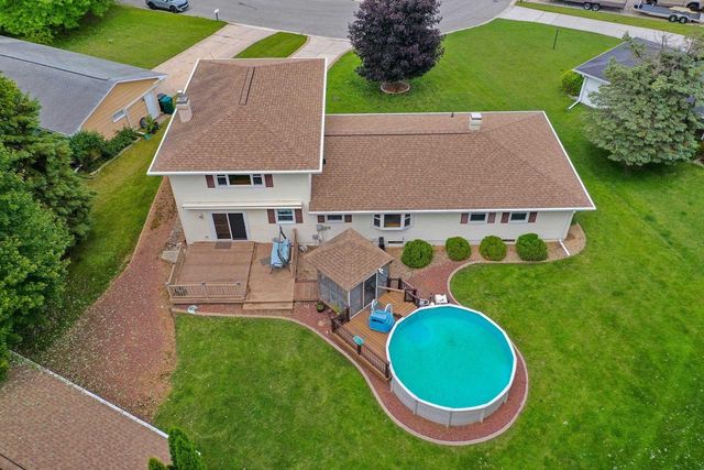 2931 BROOKVIEW DRIVE, Green Bay, WI 54313