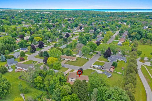 2931 BROOKVIEW DRIVE, Green Bay, WI 54313