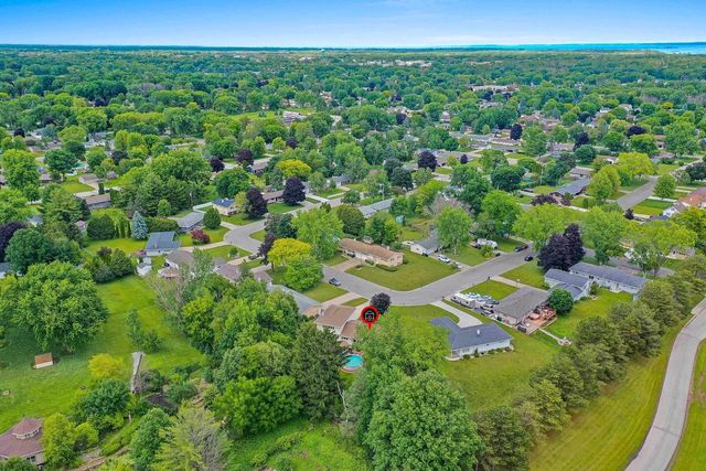 2931 BROOKVIEW DRIVE, Green Bay, WI 54313