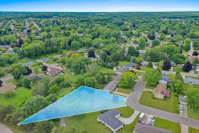 2931 BROOKVIEW DRIVE, Green Bay, WI 54313