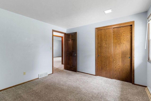2931 BROOKVIEW DRIVE, Green Bay, WI 54313