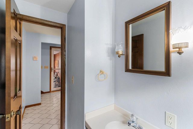 2931 BROOKVIEW DRIVE, Green Bay, WI 54313