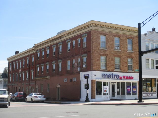 666 Main Street B1, Middletown, CT 06457