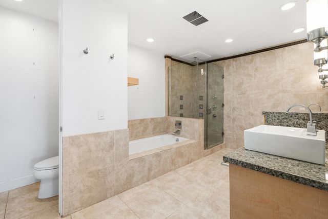 1630 S La Reina Way 3c, Palm Springs, CA 92264