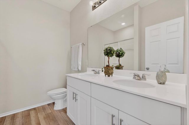 429 Stone Water LN, Jarrell, TX 76588